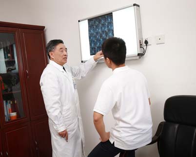 【成都日报】橙子正上市 常吃橙子可防胆囊结石(图2)